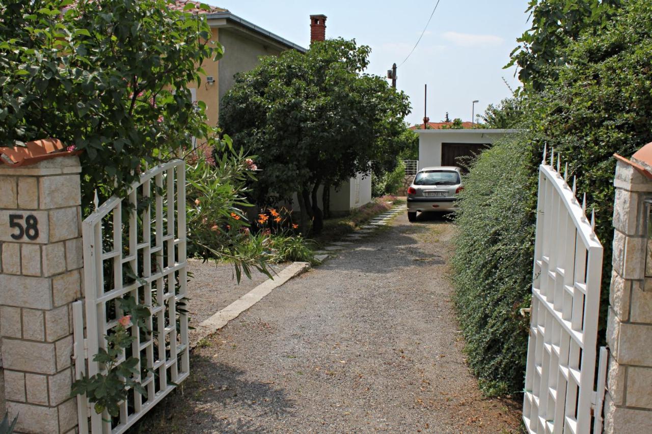 Apartment Novi Vinodolski 5558B Exterior foto
